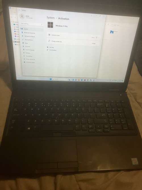 Dell latitude 5590 i7