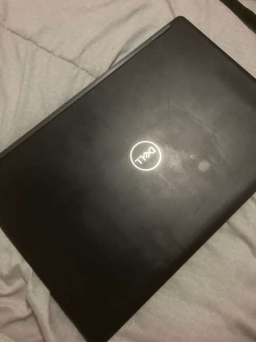 Dell latitude 5590 i7