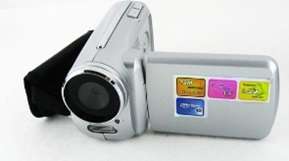 *** BARGAIN *** 12Mp Max Mini Digital Video Camera with 4 x Digital Zoom, 1.8 inch screen (Silver)