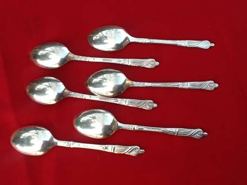 A Beautiful Set of Six Silver Plated Apostle Teaspoons.