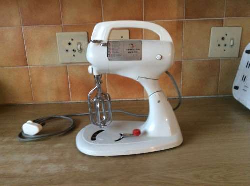 A Retro Hamilton Beach Electric Mixer. 1950's. Perfect Working Order.