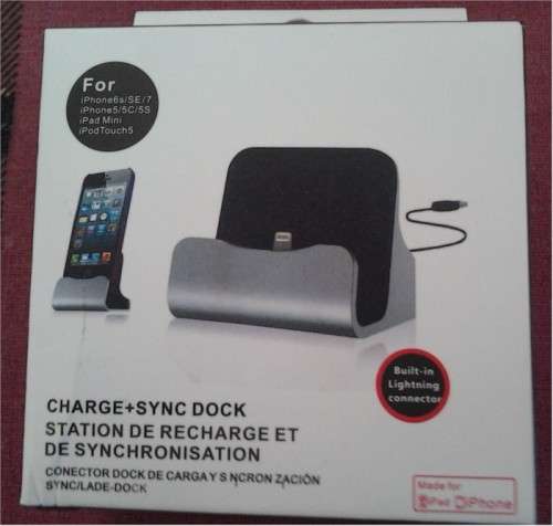 USB Lightning charge docking station for iPhone 5, 6, 7 and iPod and iPad Mini
