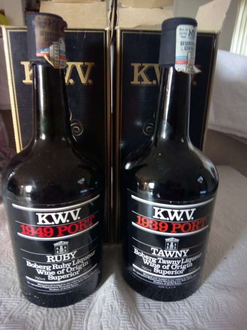 KWV 1939 and 1948 vintage port set