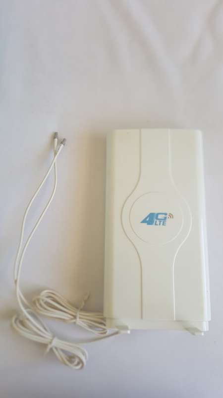 3G 4G LTE Antenna 88dbi with TS9 connectors AS NEW!
