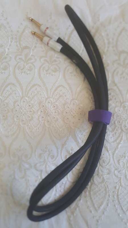 Monster Studio Pro 1000 1.8 Meter Super High Quality Guitar instrument cable LIKE NEW!