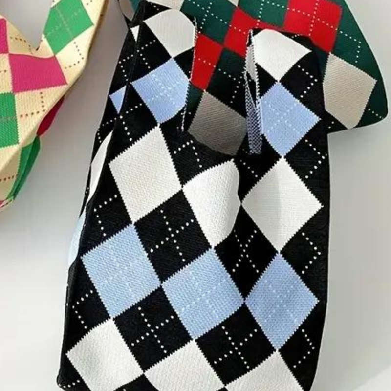 Betty`s Home & Beauty - Soft Knitted Mini Tote Bag