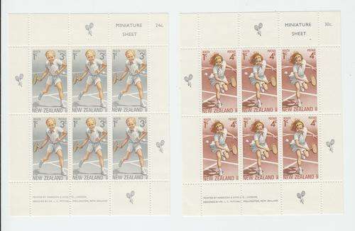 NEW ZEALAND-1972 HEALTH MINI SHEETS VFM-LIGHT HINGE REM. R410.00
