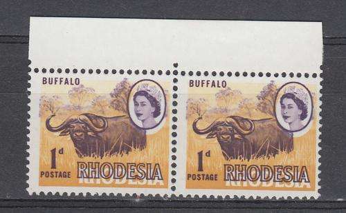 RHODESIA-SG 360 SUPERB UMM PAIR SHOWING DRAMATIC SHIFT OF COLOUR !!!