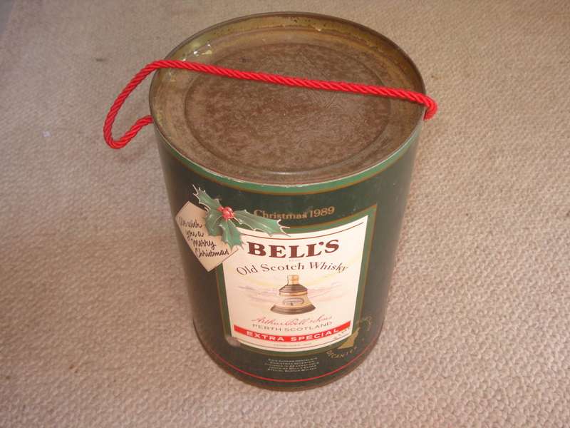 VERY SCARCE 1989 BELLS DECANTER-FULL 750ml SEALED IN CONTAINER!!!-SEE BELOW !!!!!!!