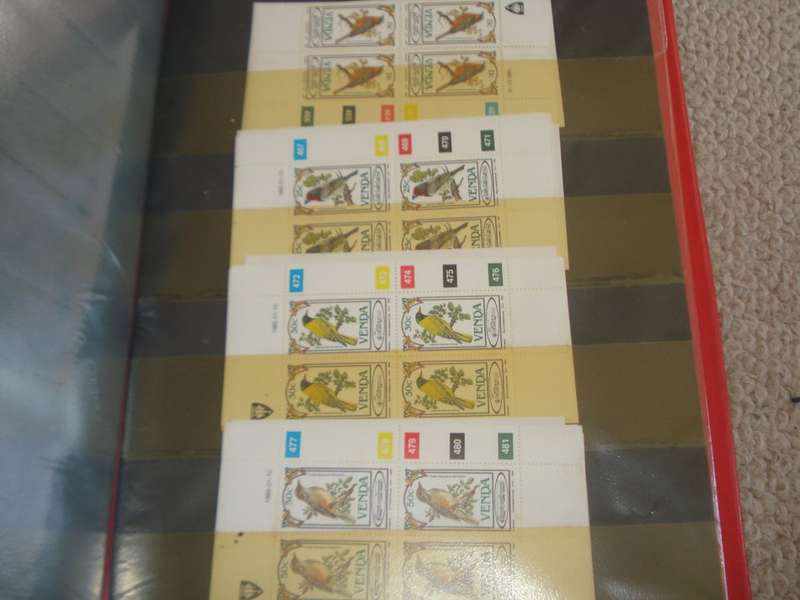 SCARCE HIGH VALUE LOT ABOUT 200+ CONTROLS UNMOUNTED MINT R2400.00++