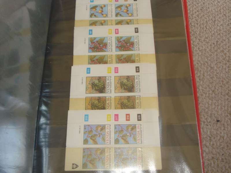 SCARCE HIGH VALUE LOT ABOUT 200+ CONTROLS UNMOUNTED MINT R2400.00++