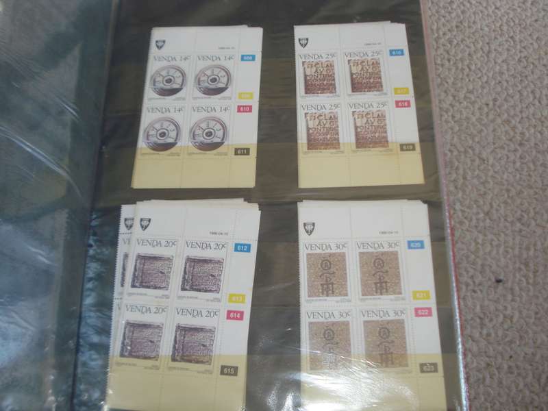 SCARCE HIGH VALUE LOT ABOUT 200+ CONTROLS UNMOUNTED MINT R2400.00++