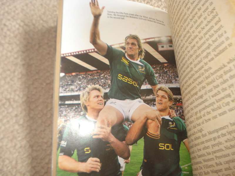 " MONTY " SCARCE BOOK SIGNED BY RUGBY LEGEND PERCY MONTGOMERY