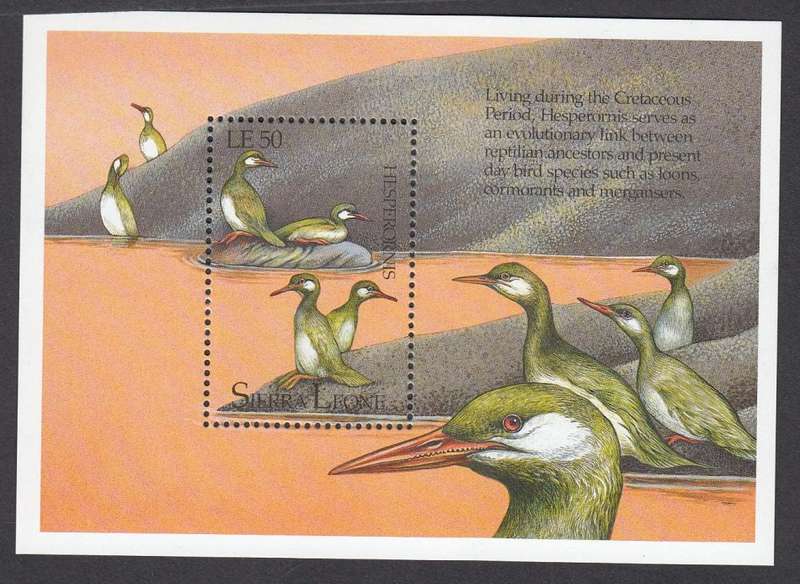 BIRDS    MINI SHEET SUPERB   POST OFFICE FRESH