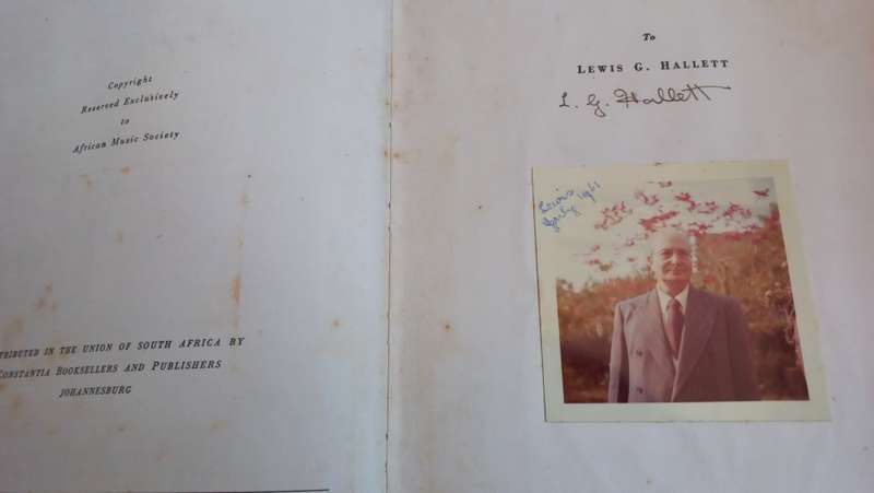 RARE RARE AFRICANA " AFRICAN DANCES OF THE WITWATERSRAND GOLD MINES "  !!!!!