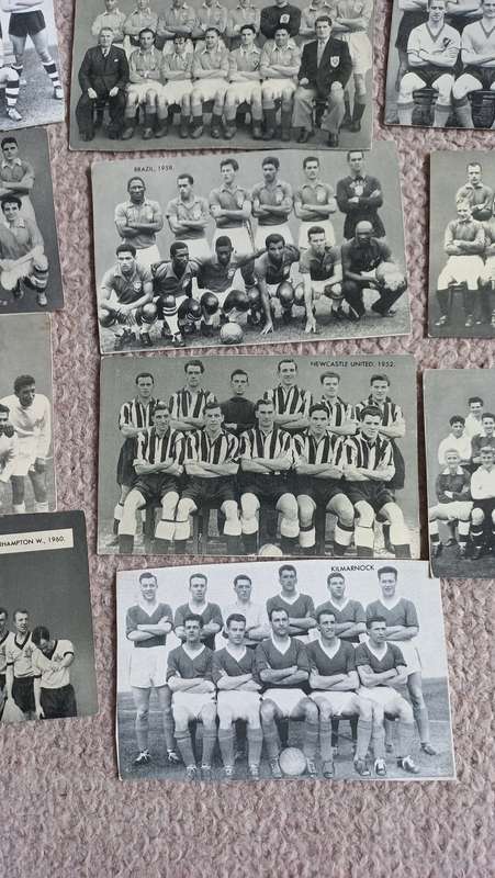 LOVELY SCARCE CARDS !!     " THE NEW HOTSPUR FAMOUS TEAMS IN FOOTBALL HISTORY " SEE BELOW