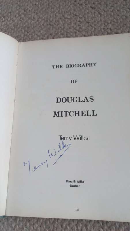 SCARCE AFRICAN SIGNED BY THE AUTHOR !!  " DOUGLAS MITCHELL " HISTORIAN