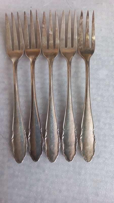STUNNING SILVER SET OF 5 FORKS HALLMARKED " WMF 90-18 " 151 grams IN TOTAL