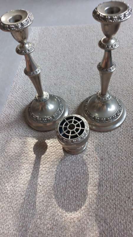 STUNNING !!!  CANDLE STICKS SET 1.4 Kgs MADE IN ENGLAND SILVER PLATED