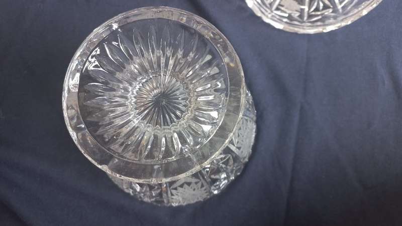 A VERY FINE HAND MADE DANISH CRYSTAL BOWL WITH LID 1.5Kgs !!! EX DANISH CONSULATE !!!
