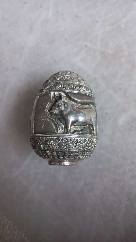 246gram AU 999  SILVER EGG-AN AMAZING PIECE-READ BELOW !!!!!!!!!!!!!!