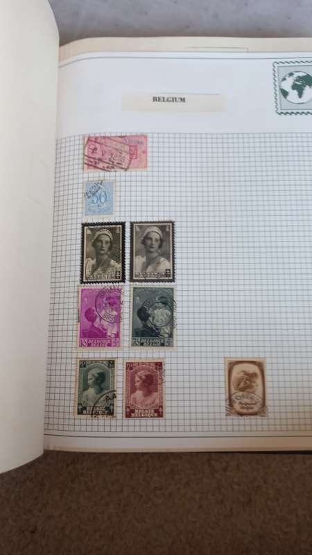 ALBUM WITH MANY COUNTRIES SOME NICE CHINA USA AND MORE-SOME CONDITION ISSUES