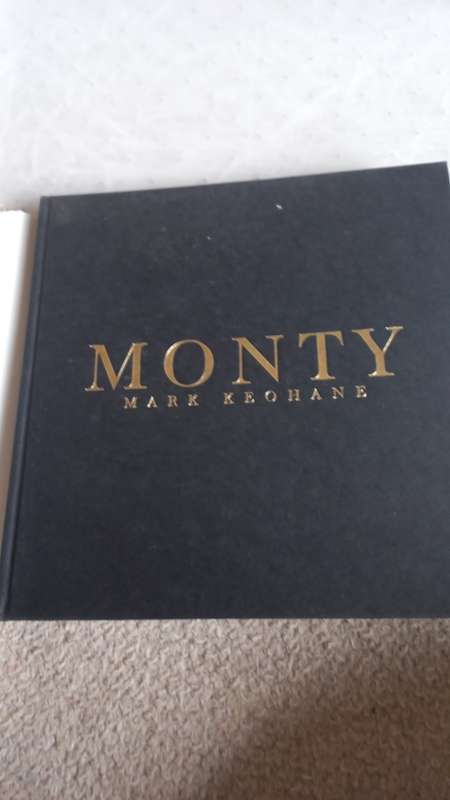 MANY SPORTS SIGNED BOOKS ON AUCTION-THIS IS ANOTHER SIGNED BY PERCY MONTGOMERY