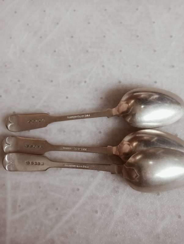 THREE BEAUTIFUL DESERT SPOONS FULL OF STAMPS INCLUDING " BRAZILIAN SILVER " 117 grams
