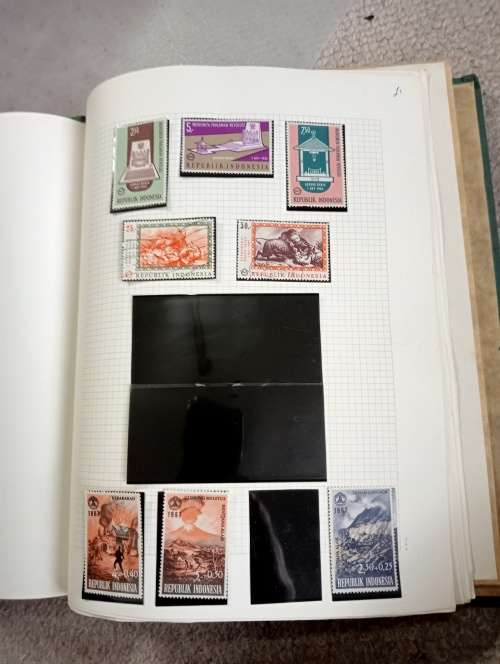 PART 2    INDONESIA-12 PAGES OF SETS ETC-MINT/USED-READ BELOW