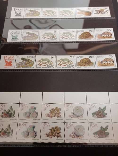 RSA-THE VERY SCARCE READERS DIGEST ISSUE PACK FROM PHILATELIC SERVICES PRETORIA WITH SHEET !!!!