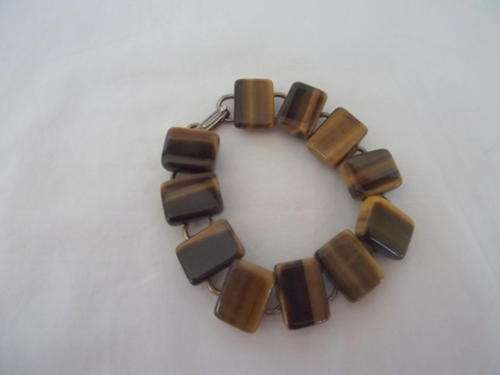 QUITE UNIQUE! RETRO TIGERS EYE BRACELET