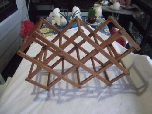 REAL CLEVER COLLAPSIBLE WINE RACK - NO NEED TO EMBARRASS YOURSELF -  PACK IT AWAY AT THE END OF THE