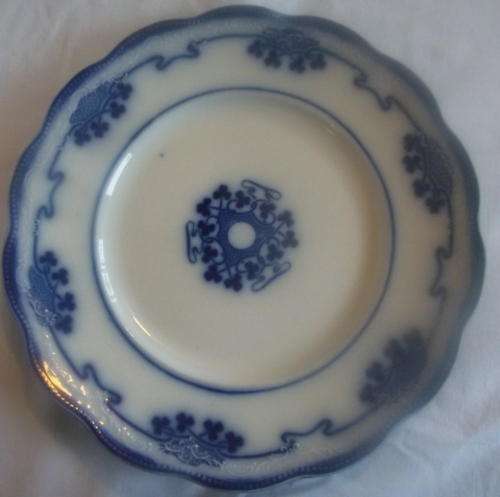 LOVELY AND VERY OLD BLUE AND WHITE DINNER PLATE - SEE THE LOVELY STAMPED MARK