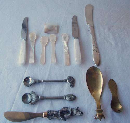 AN INTERESTING SET OF ASSORTED SNACK-TIME CUTLERY