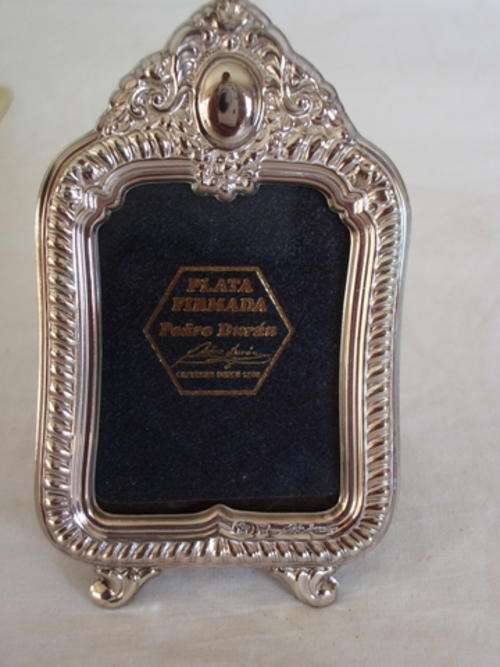 COLLECTABLE STERLING SILVER - PLATA FIRMADA - PEDRO DURAN FRAME - STILL IN ITS BOX