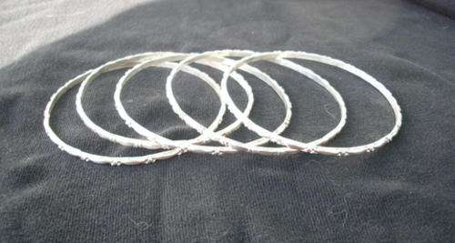STUNNING VINTAGE STERLING SILVER BANGLES
