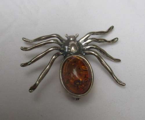 STERLING SILVER SPIDER WITH AN AMBER BODY - ARACHNOLOVE!