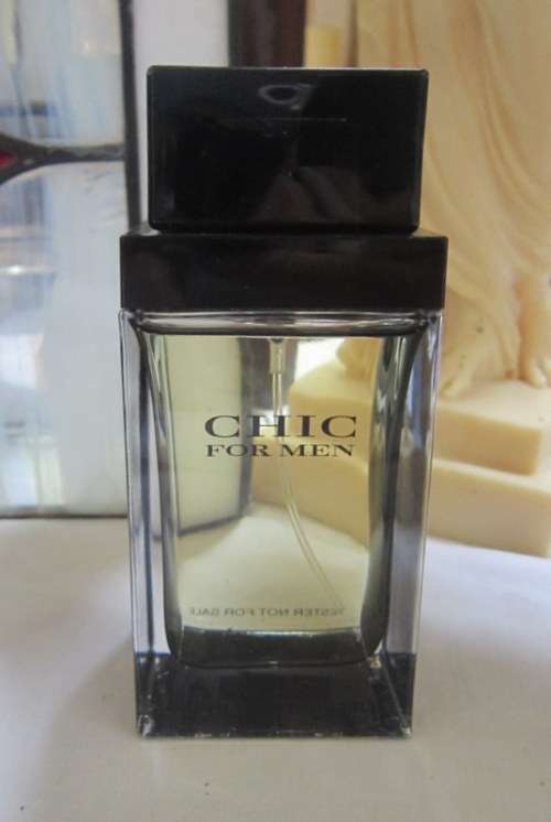 Chic for Men by Carolina Herrera 100 ml. Hardly used.