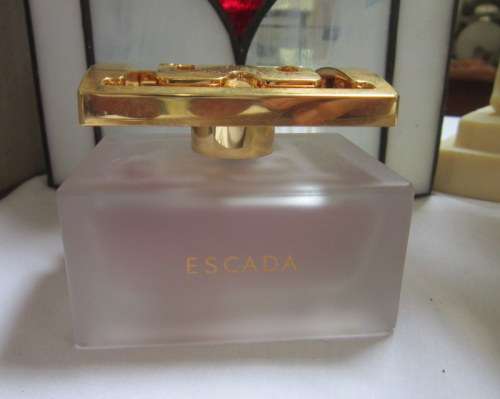 Escada 75 ml. Beautiful fragrance. The real thing.