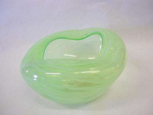 LOVELY MURANO BLOWN SWIRL GLASS ASHTRAY - ELEGANTLY GREEN