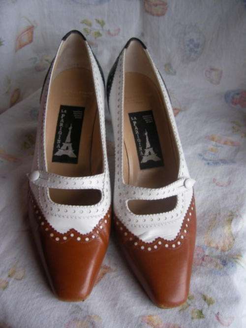 LA PARIGINA - GINO FERRARI - HANDMADE ITALIAN SHOES - SIZE 4.5, CONTINENTAL SIZE 37.5