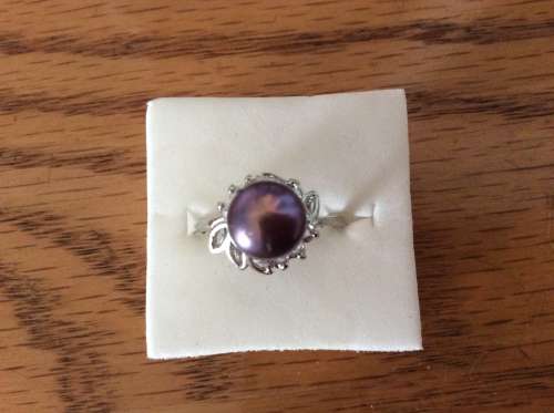 Genuine  freshwater pearl  ring