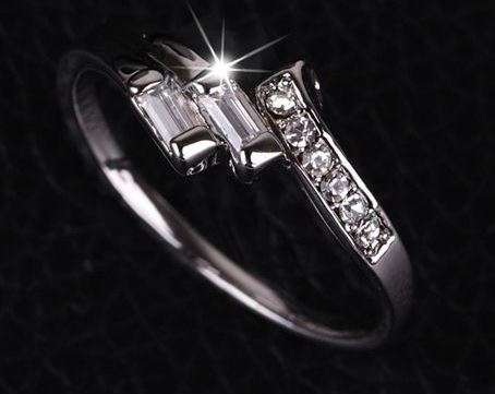 925 Silver Crystal Diamente Ring