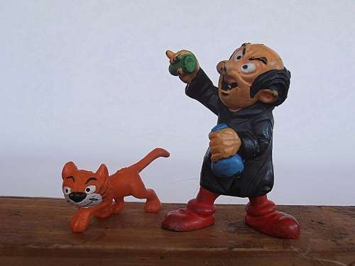 40211 Gargamel & Azrael Smurf, Vintage Smurfs figure, Shipping will only be charged once!
