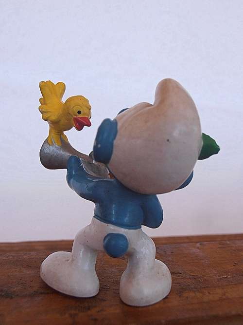 20106 Hunter Smurf, Vintage Smurfs figure, Shipping will only be charged once!