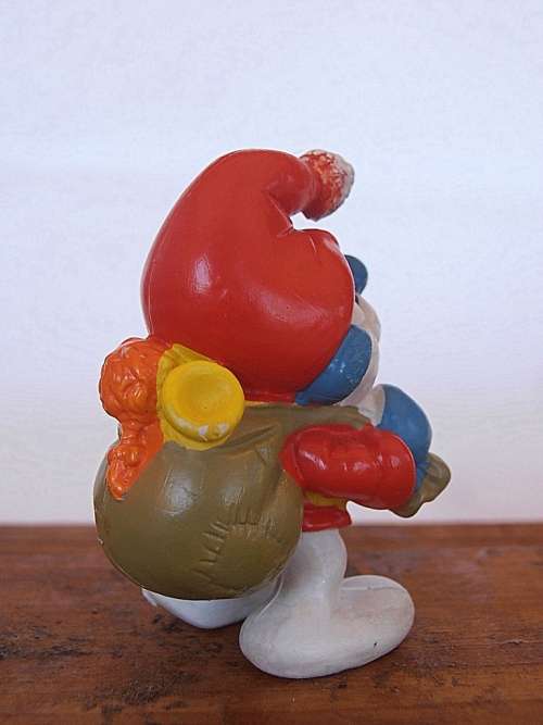 20124 Santa Smurf, Vintage Smurfs figure, Shipping will only be charged once!