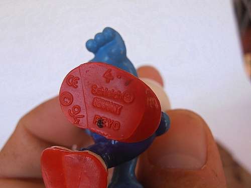 20426 Schoolboy Smurf, Vintage Smurfs figure, Shipping will only be charged once!