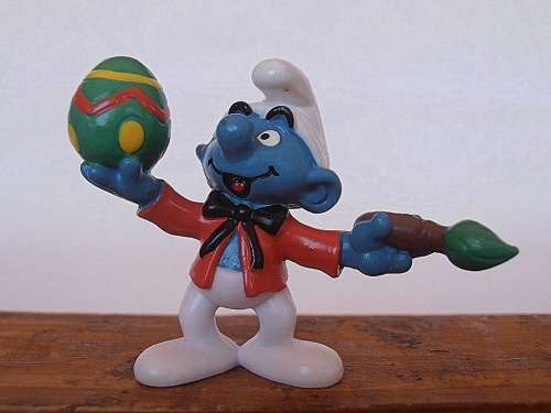 2.0491 Smurf painting easter egg, Vintage Smurfs figure, Shipping will only be charged once!
