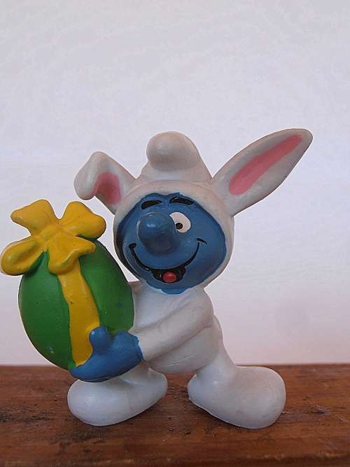 2.0496 Smurf in bunny suit, Vintage Smurfs figure, Shipping will only be charged once!