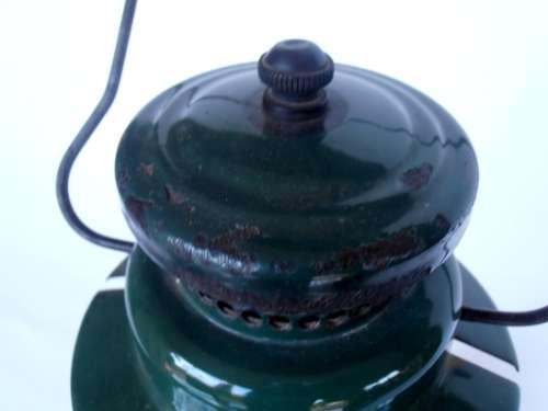Beautiful vintage Coleman lamp 249 Scout, nice original condition!